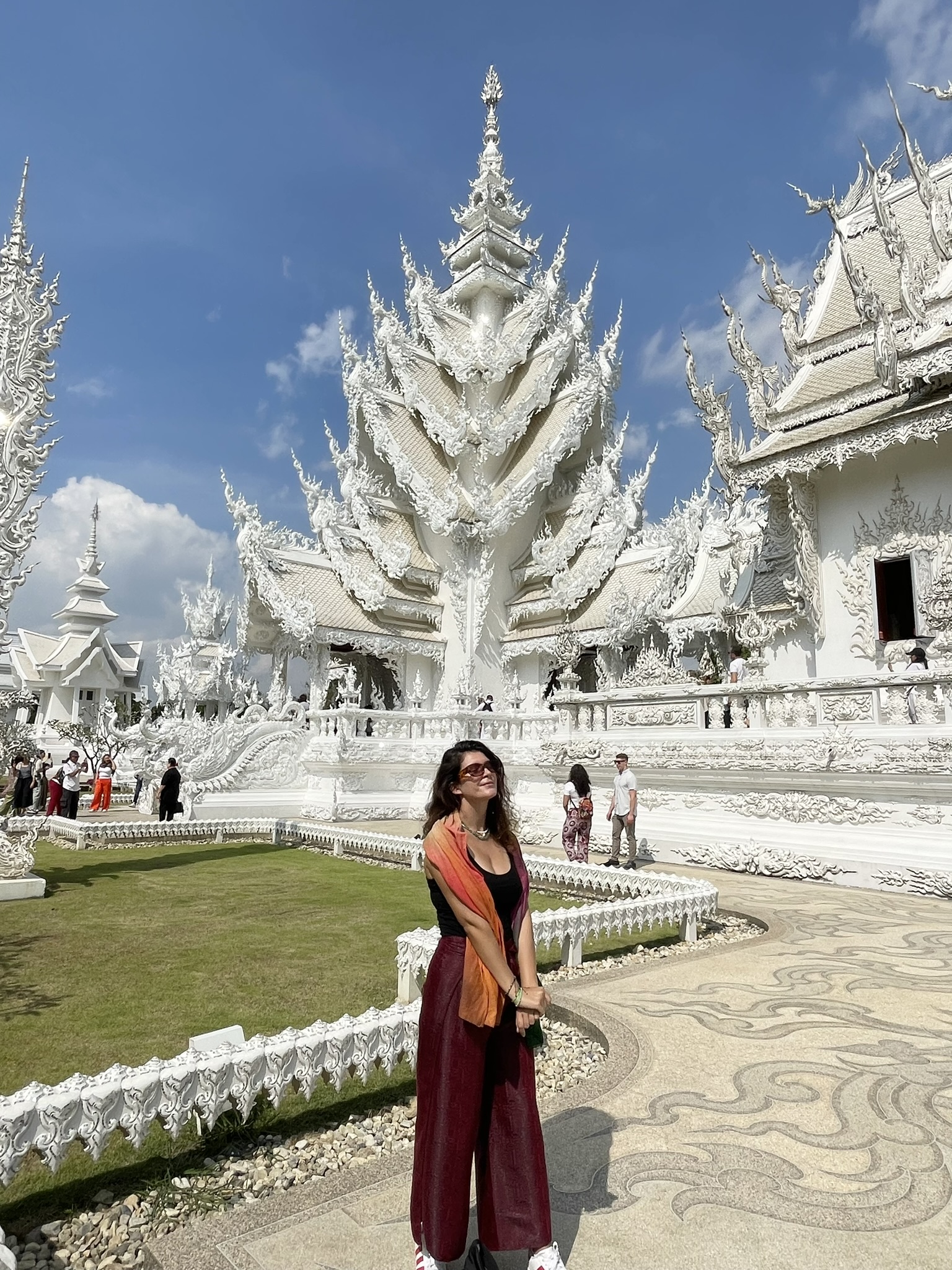 Le célèbre temple blanc dans la région de Chiang Rai, dans le nord de la Thailande.